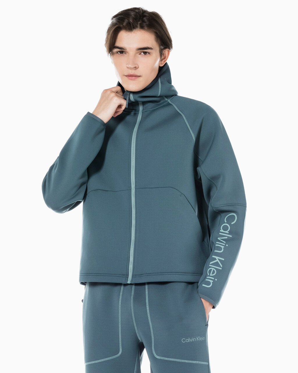 Buy 남성 릴렉스핏 풀집업 후디 in color OCEAN TEAL/ BLK