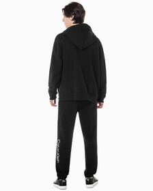 Buy 남성 스탠다드 로고 테리 조거팬츠 in color BLACK BEAUTY