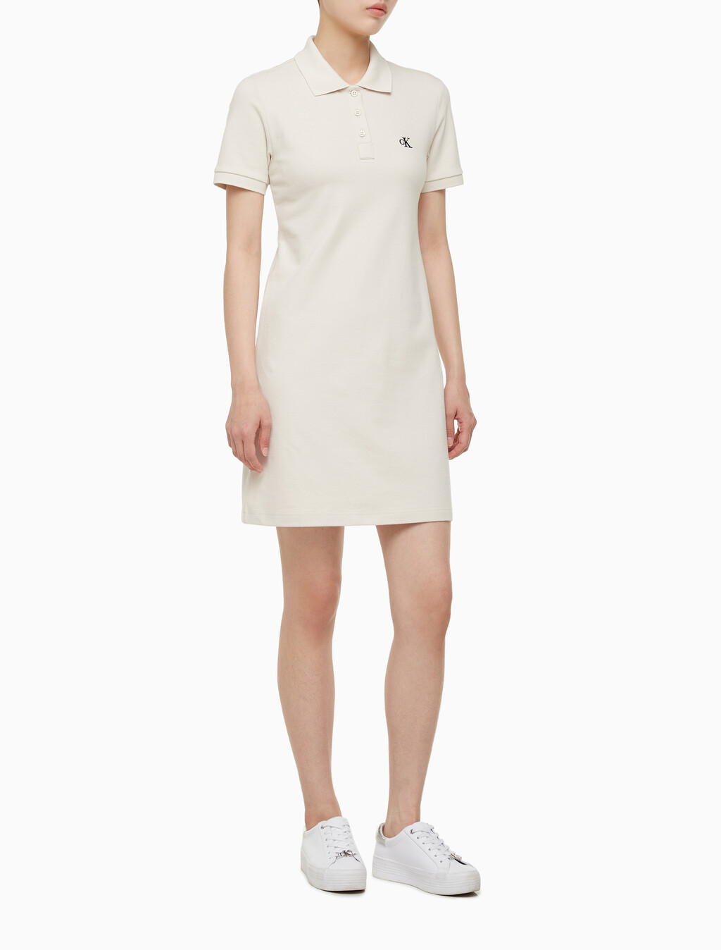 Buy 여성 CK 로고 폴로 반팔 원피스 in color BLUR FLORAL_BLACK