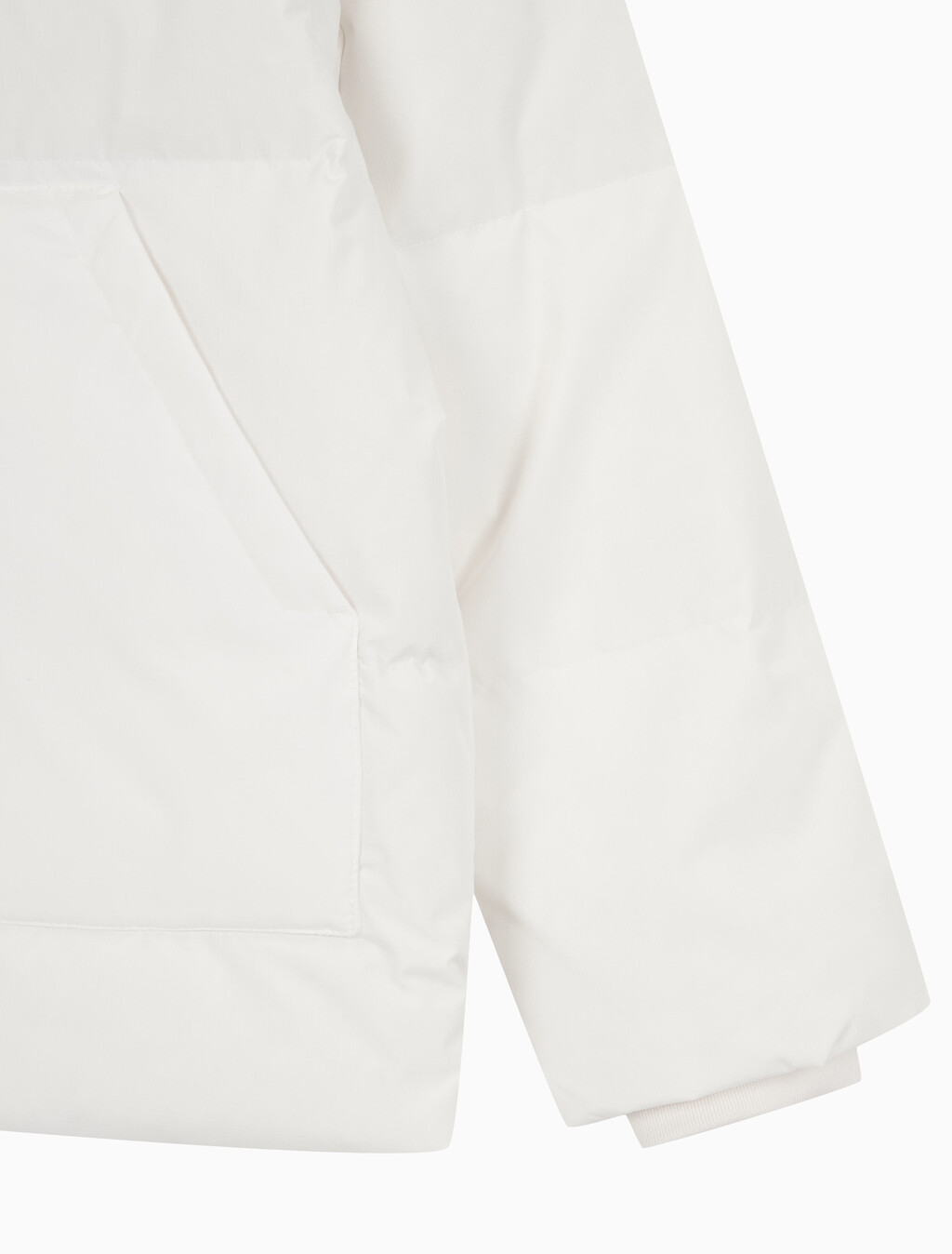 Buy 여성 숏 렝스 스탠드 카라 푸퍼 in color Ivory