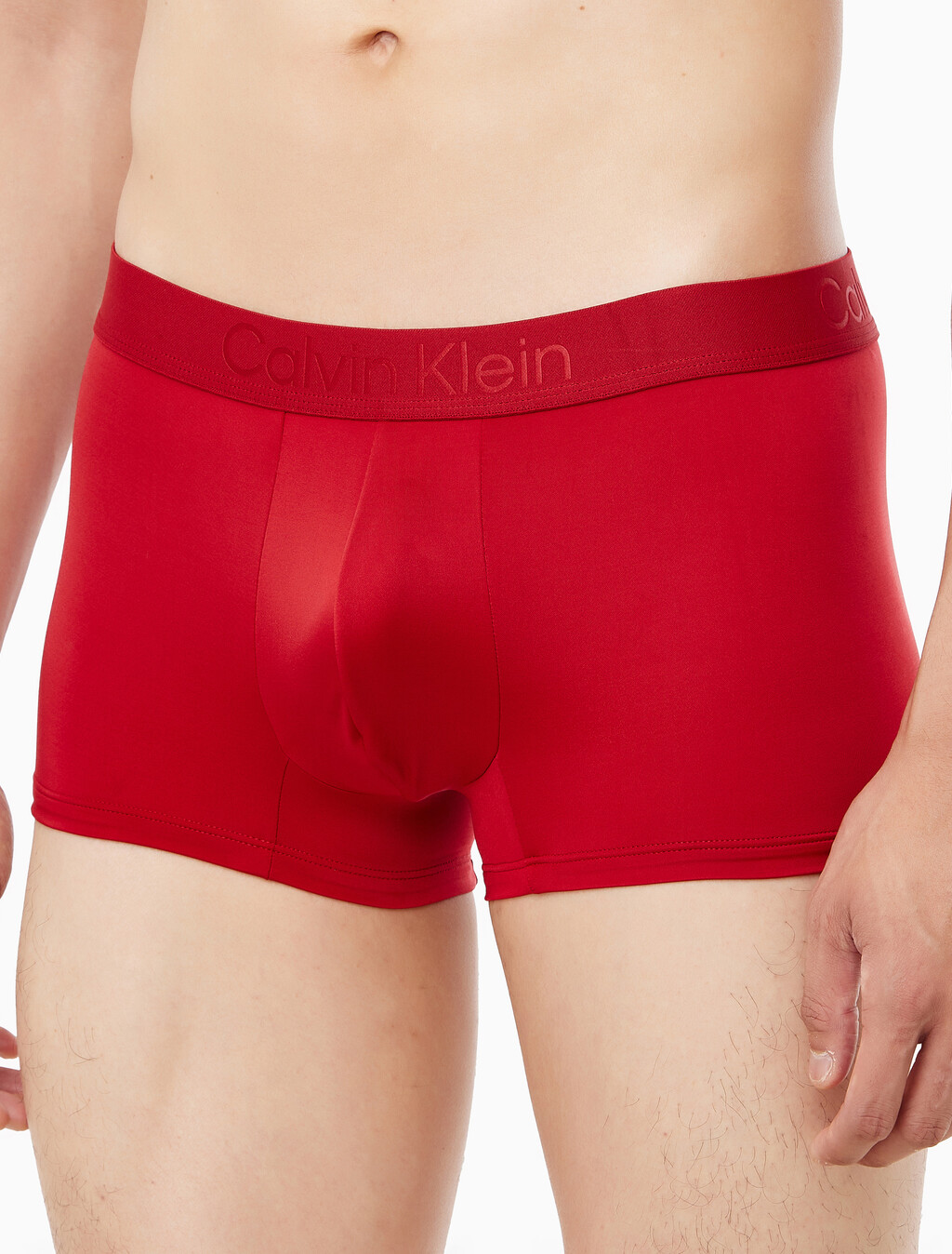 Buy 남성 CK 블랙 마이크로파이버 트렁크 in color Brown