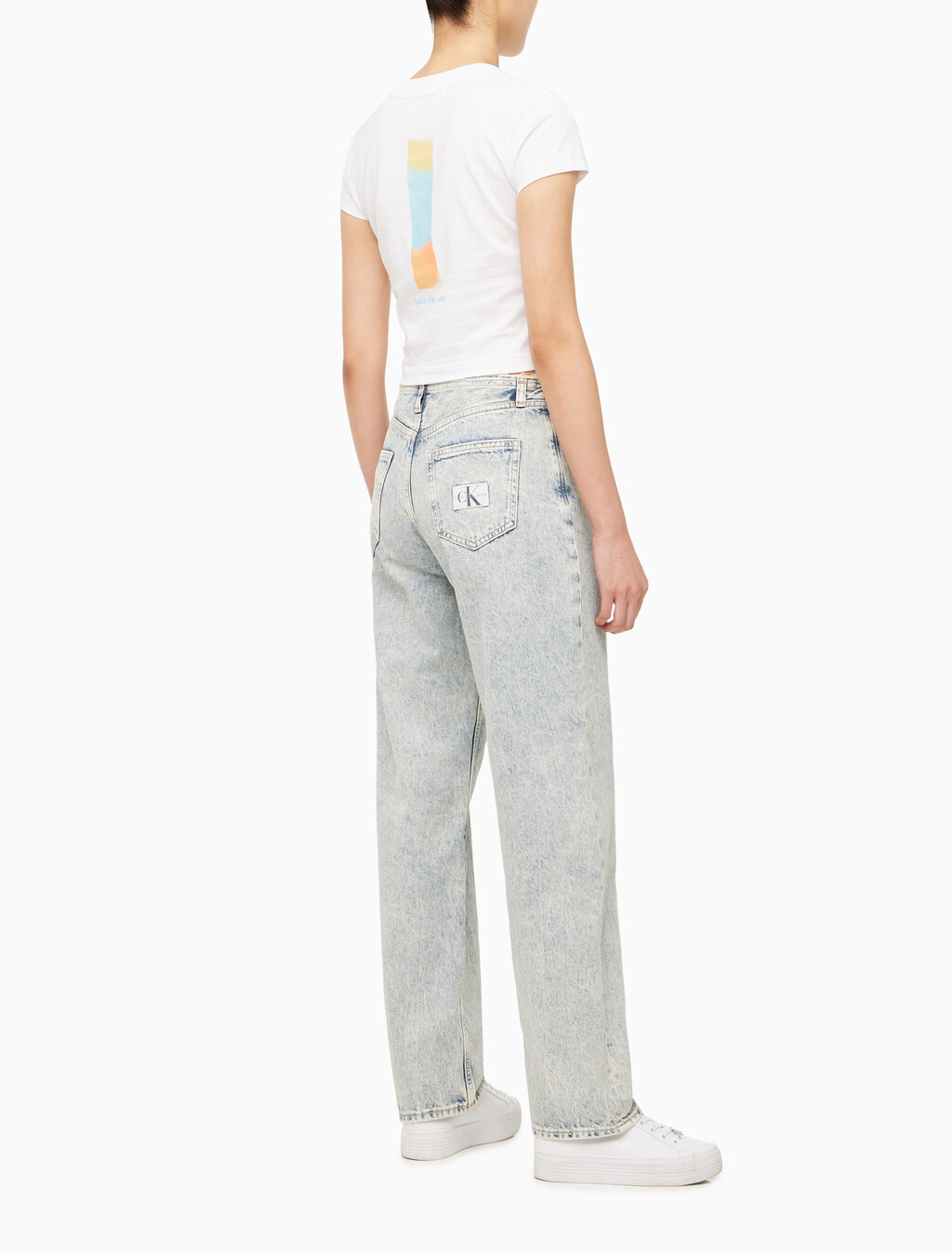 Buy 여성 90's 스트레이트핏 라이트블루 데님 in color CHALKY BLUE