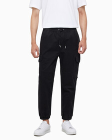 Buy 남성 워시드 카고 팬츠 in color CK BLACK