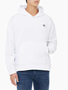 Buy 남성 아카이브 릴렉스핏 CK 스몰 로고 기모 후디 in color BRILLIANT WHITE