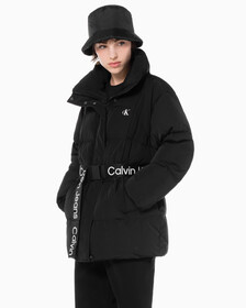 Buy 여성 벨트 롱 푸퍼 in color CK BLACK