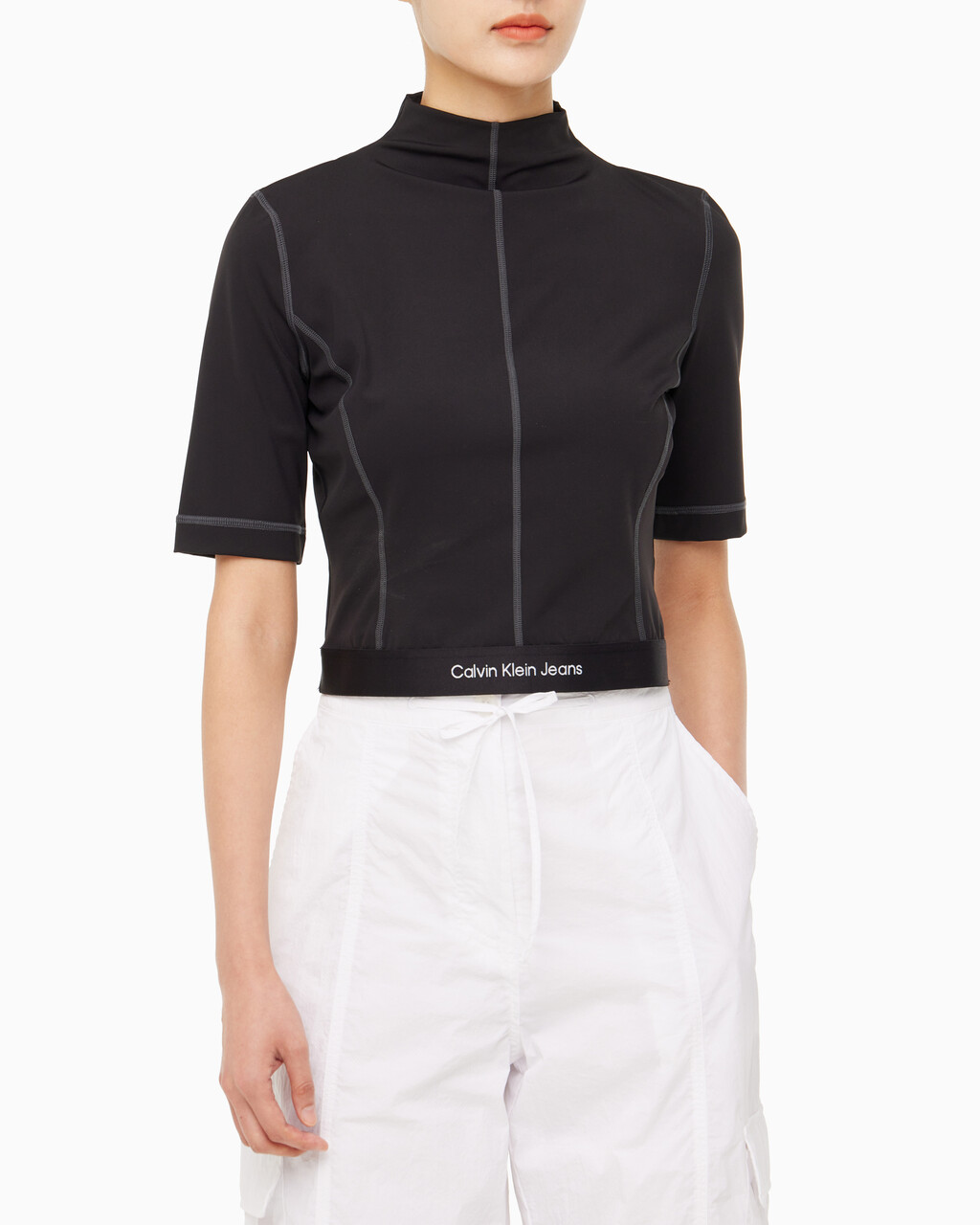 Buy 여성 밴드로고 하이넥 반팔 티셔츠 in color CK BLACK