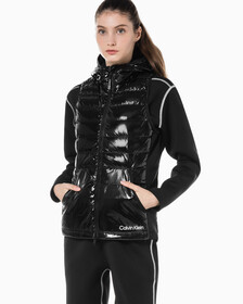 Buy 여성 슬림핏 다운 베스트 in color BLACK