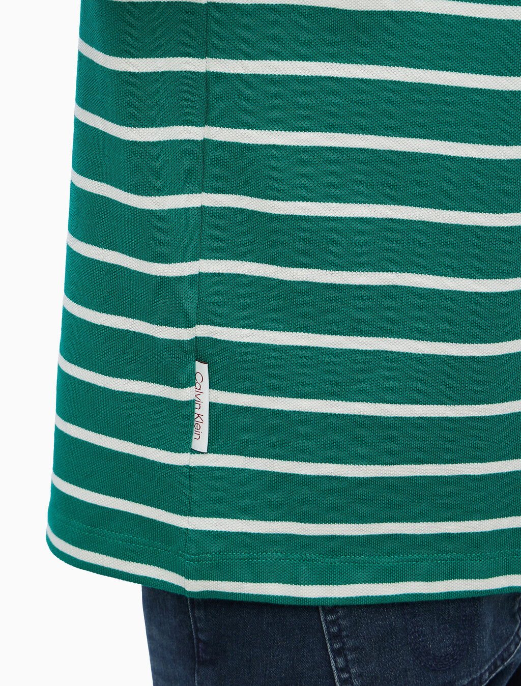 Buy 스트라이프 피케 캘빈 NYC 티 in color Green
