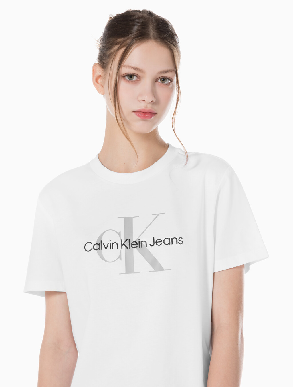 Buy 여성 히어로 모노로고 크루넥 반팔 티셔츠 in color BRILLIANT WHITE