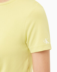 Buy 여성 트위스트 크롭 반팔티 in color YELLOW SAND