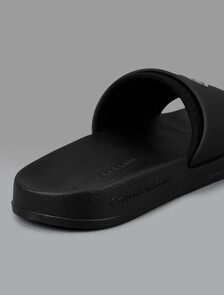 Buy 여성 노위치 풀 슬라이드 네오프렌 슬라이드 in color TRIPLE BLACK