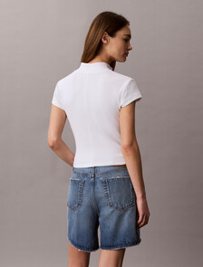 Buy 여성 우븐라벨 베이비립 집 목크넥 티 in color BRIGHT WHITE