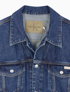 Buy 남성 90's 다크블루 데님 트러커 자켓 in color DARK BLUE