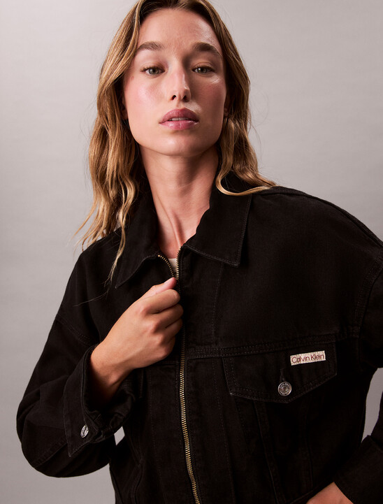 여성 크롭 블랙 데님 자켓