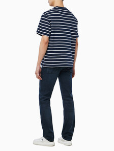 Buy 스트라이프 피케 캘빈 NYC 티 in color DARK SAPPHIRE