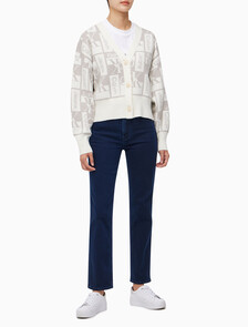 Buy 여성 투웨이 브이넥 AOP 크롭 가디건 in color GREY