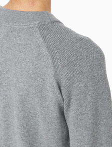 Buy 여성 브이넥 립 가디건 in color GREY