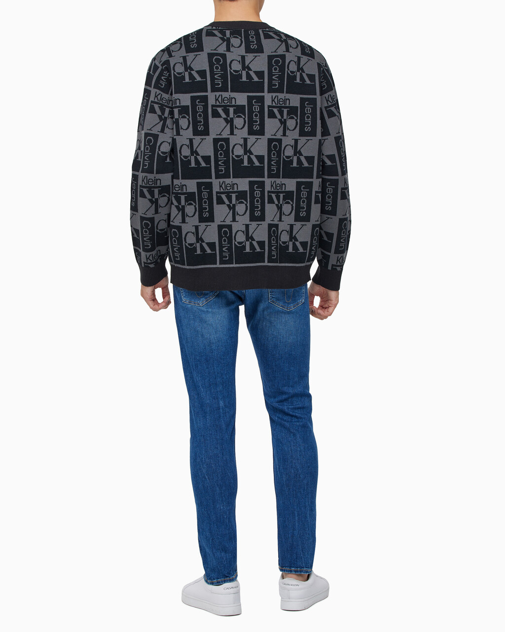 Buy 남성 릴렉스 핏 AOP 로고 스웨터 in color CK BLACK