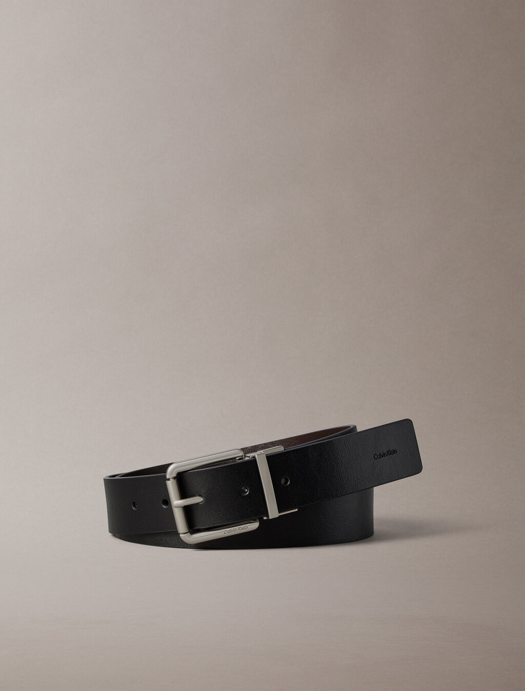 Buy 남성 클래식 라운드 캐주얼 롤러 버클 벨트 35mm in color Black