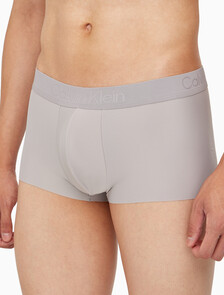 Buy 남성 CK 블랙 마이크로 로우 라이즈 드로즈 in color GREY PURPLE