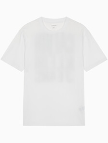 Buy 남성 레귤러핏 CKJ 백로고 그래픽 반팔 티셔츠 in color BRILLIANT WHITE