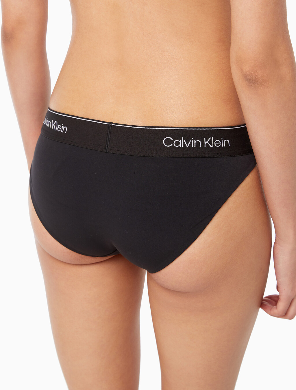 Buy 여성 모던코튼 퍼포먼스 AF 비키니 팬티 in color BLACK