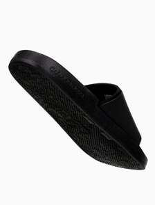 Buy 남성 노리치 슬리퍼 in color BLACK