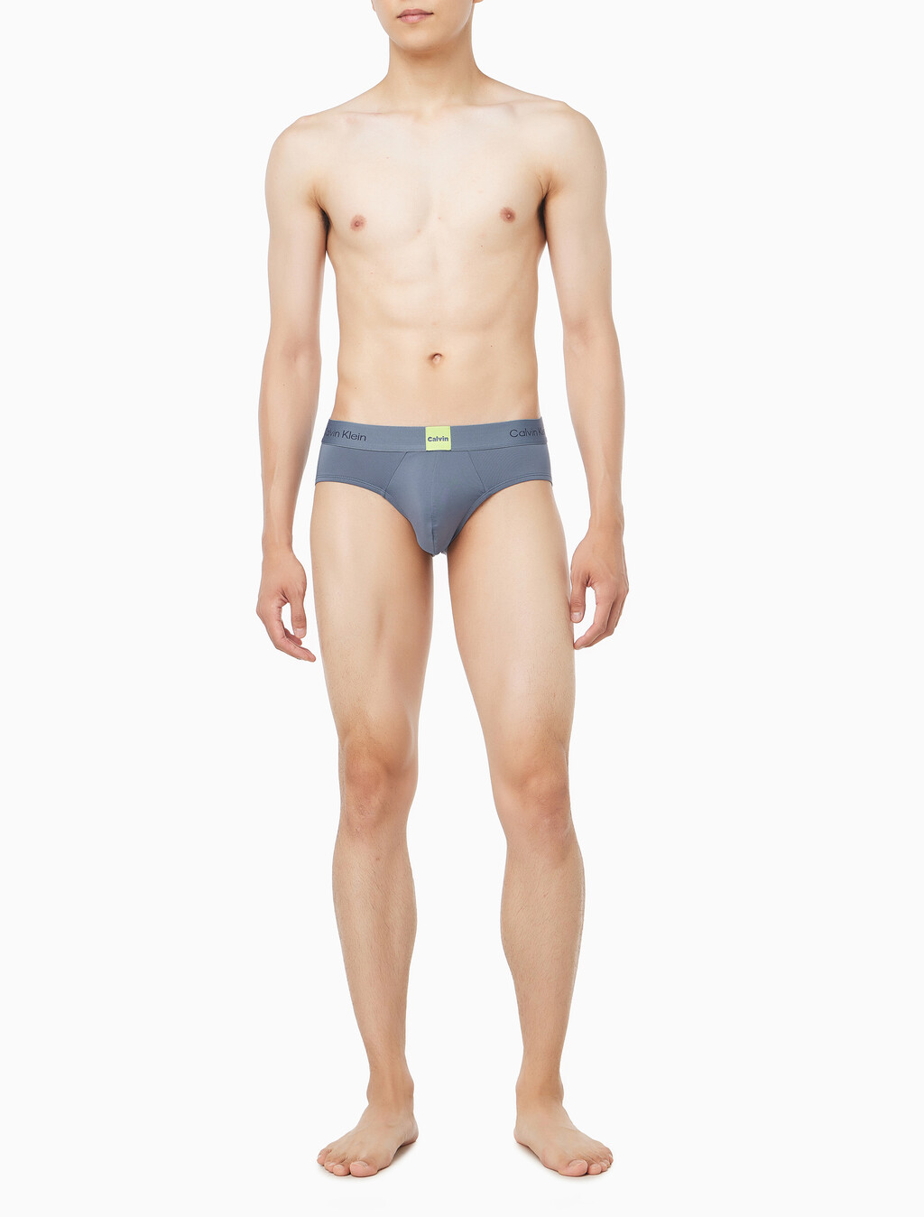 Buy 남성 모던 로고 패치 마이크로 힙브리프 in color Grey