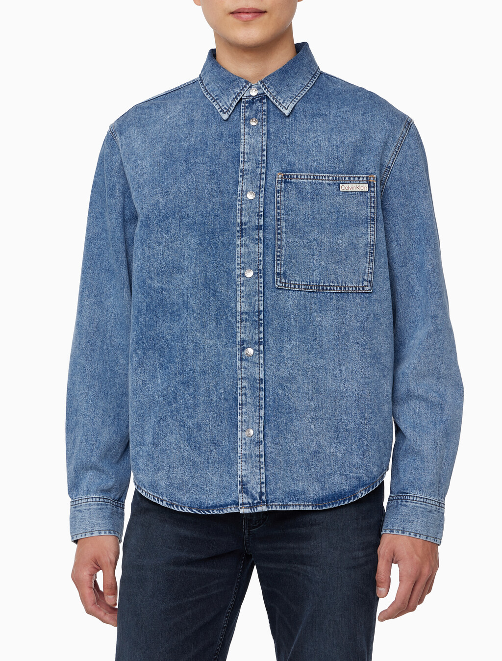 Buy 남성 레귤러핏 미드블루 데님 셔츠 in color CHALKY BLUE