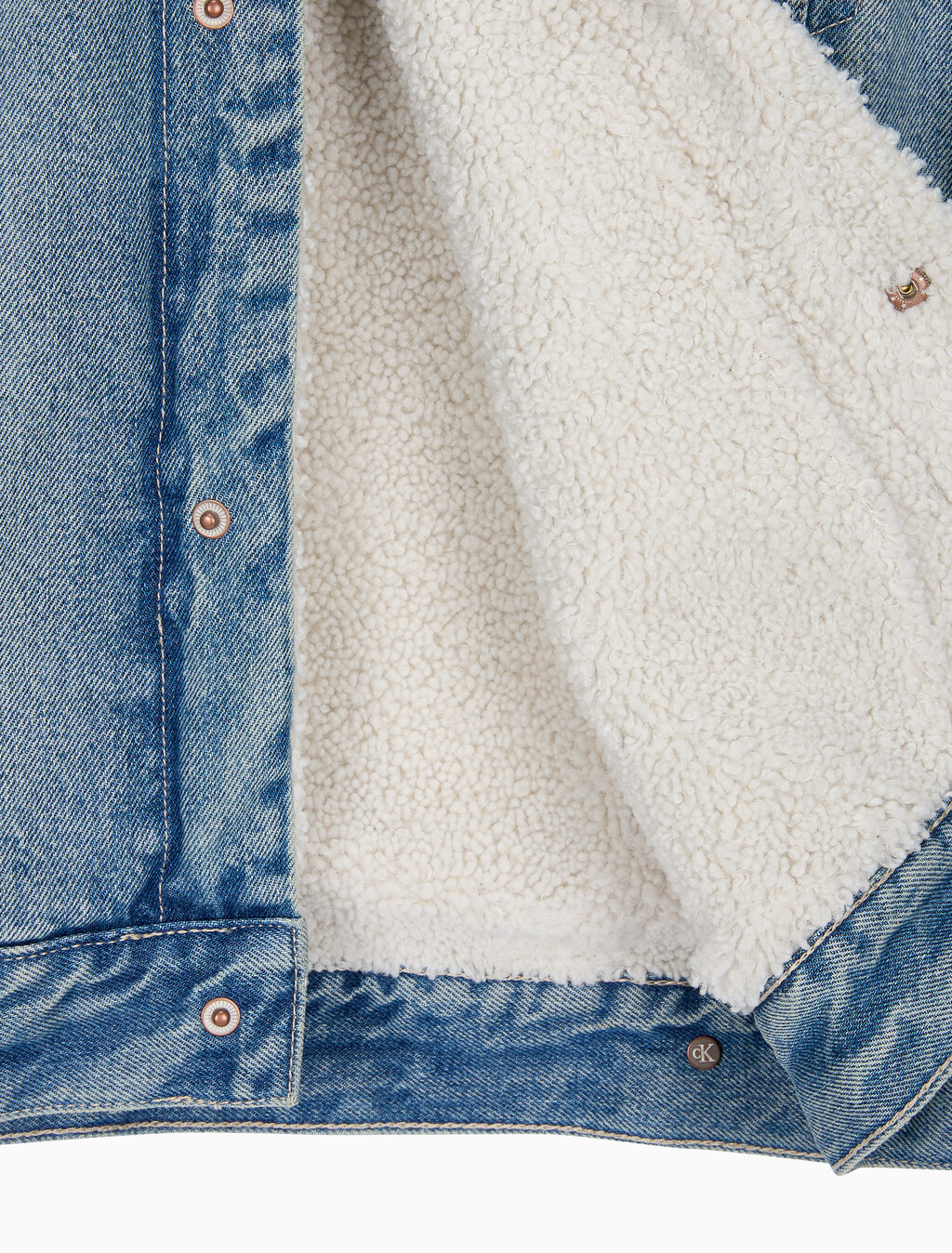 Buy 남성 90S 셜파 트러커 틴티드 툰드라 in color Denim