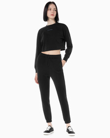 Buy 여성 레귤러 핏 에센셜 스웻팬츠 in color BLACK