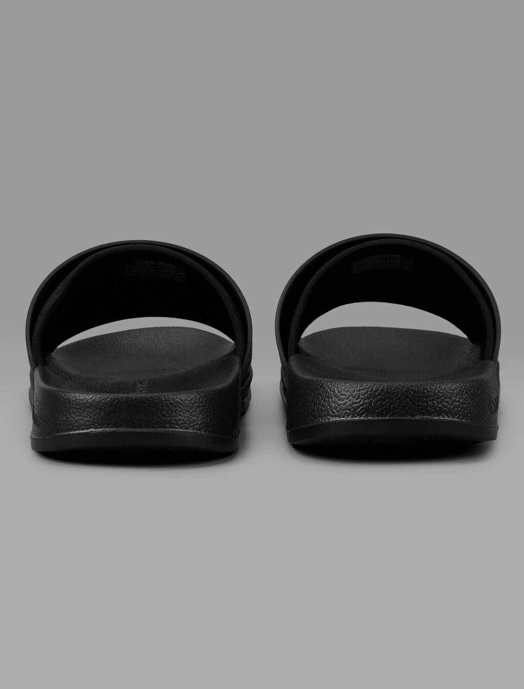 Buy 남성 노위치 슬라이드 러버 네오프렌 슬라이드 in color BLACKWHITE