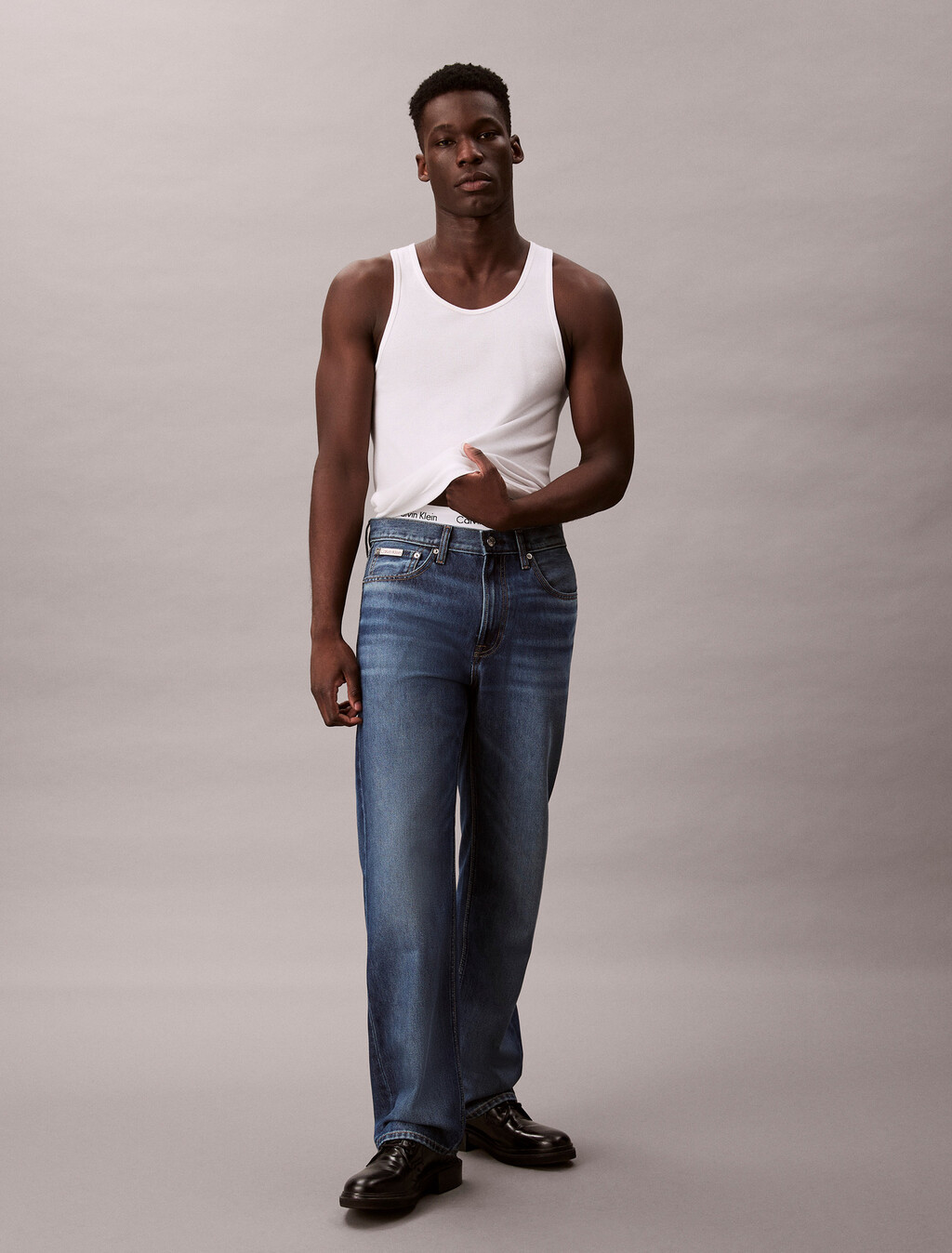 Buy 남성 90's 스트레이트핏 미드블루 37.5 데님 in color Blue