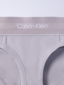 Buy Jung Kook for Calvin Klein 여성 헤리티지 코튼 AF 비키니 in color GREY