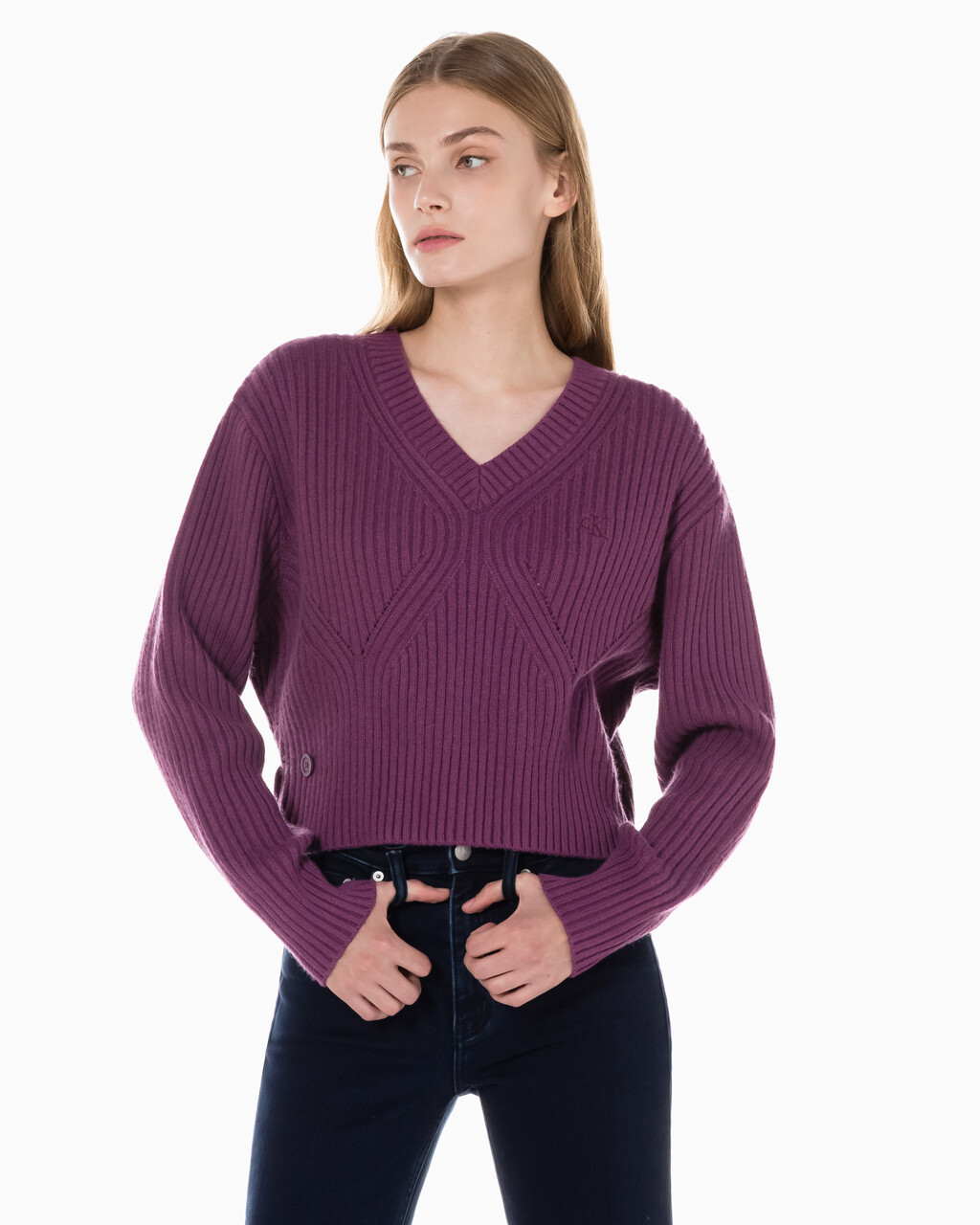 Buy 여성 캐시미어 백 디테일 풀오버 in color AMARANTH 