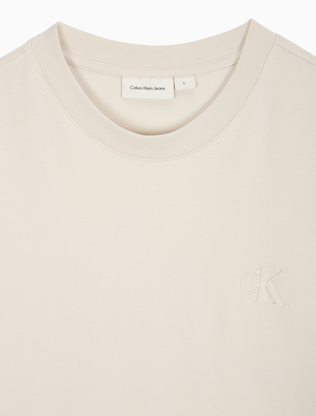 Buy 남성 릴렉스핏 CK 인터락 반팔 티셔츠 in color LIGHT BEIGE