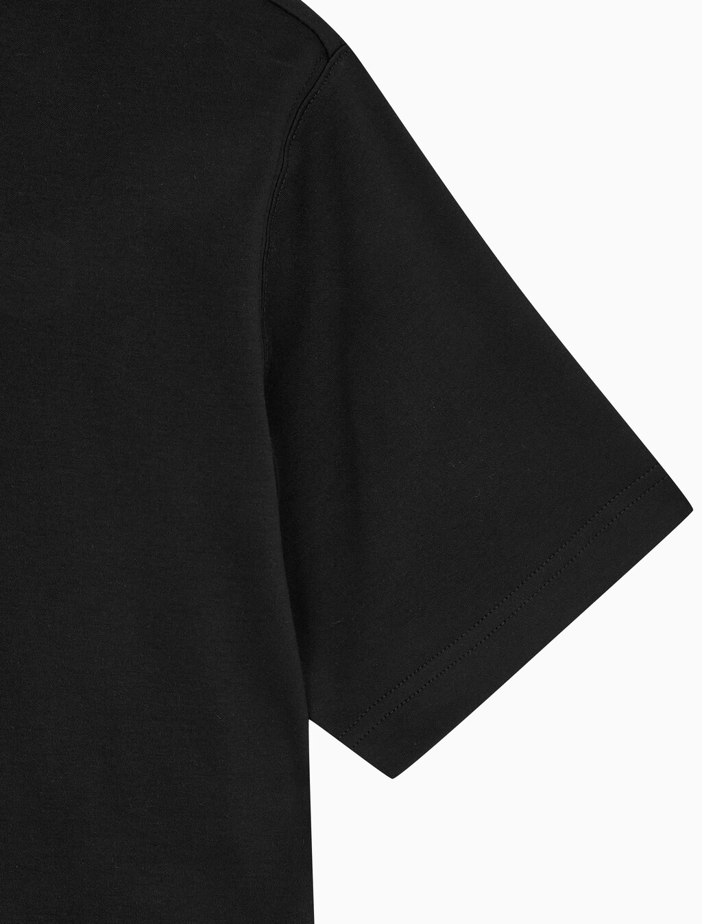 Buy 여성 S/S 투톤 3D 엠브로이더리 로고 티셔츠 in color BLACK