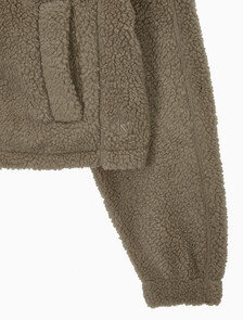 Buy 여성 서모 리지스턴스 셰르파 자켓 in color KHAKI