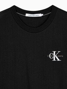 Buy 남성 릴렉스핏 엠보싱 로고 반팔 티셔츠 in color CK BLACK