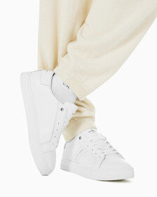 Buy 남성 로마 클래식 컵솔 스니커즈 in color BRIGHT WHITE