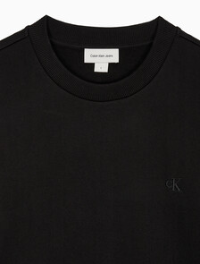Buy 남성 레귤러핏 로고 그래픽 맨투맨 스웻셔츠 in color CK BLACK