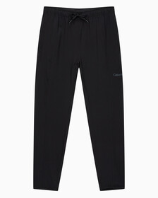 Buy 남성 레귤러 핏 에센셜 하이 스트레치 기능성 우븐 팬츠 in color BLACK
