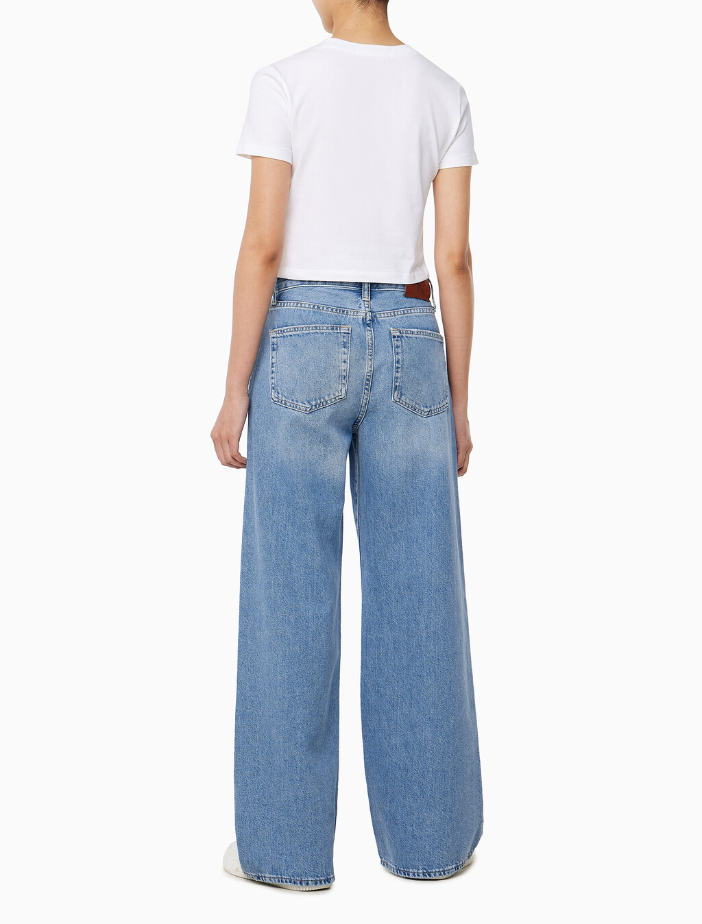 Buy 여성 와이드핏 라이트블루 텐셀 데님 in color BLUE LYLE