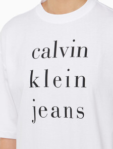Buy 여성 CKJ 로고 반팔 티셔츠 in color BRILLIANT WHITE