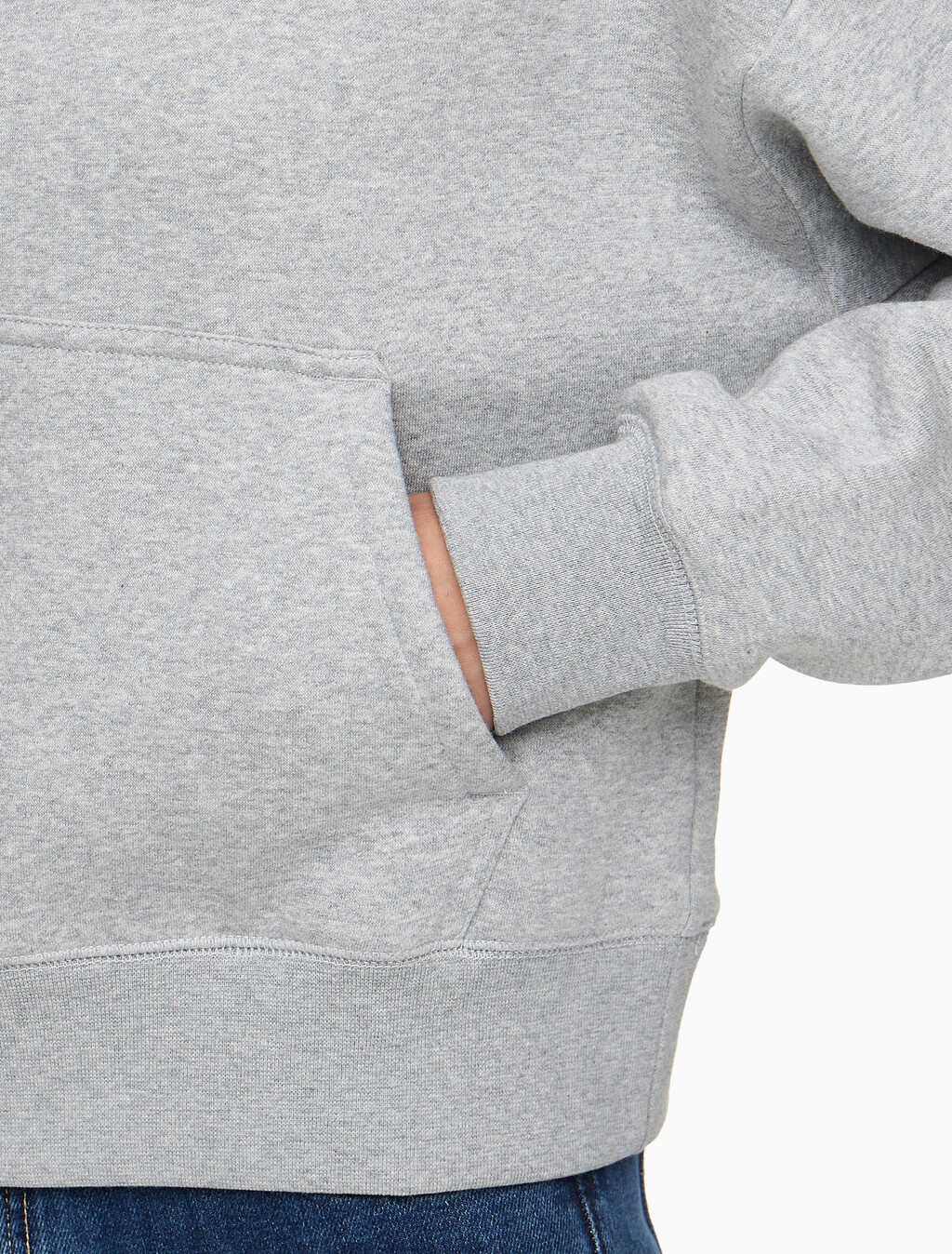 Buy 여성 아카이브 로고 플리스 후디 in color HEROIC GREY HEATHER