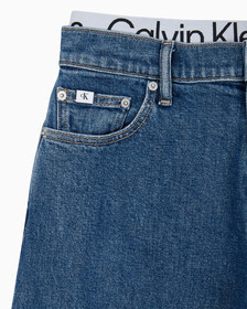 Buy 여성 로우라이즈 루즈핏 미드블루 데님 in color MID BLUE BACK EMBRO