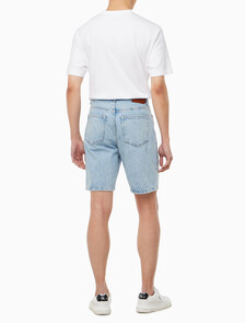 Buy 남성 릴렉스핏 90's 라이트블루 데님 쇼츠 in color CK LT INDIGO
