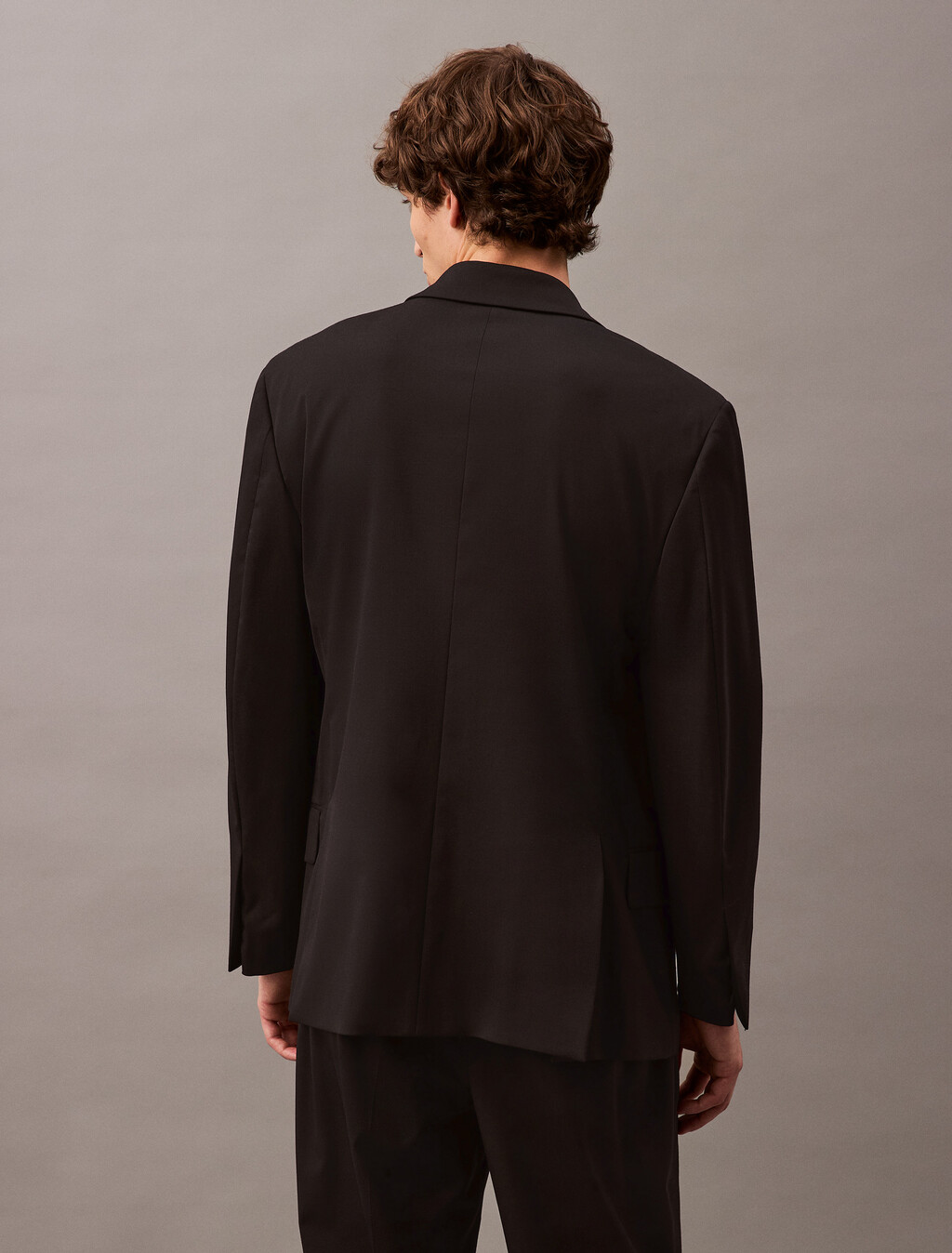 Buy 남성 롱슬리브 울 더블 브레스티드 블레이저 in color BLACK BEAUTY