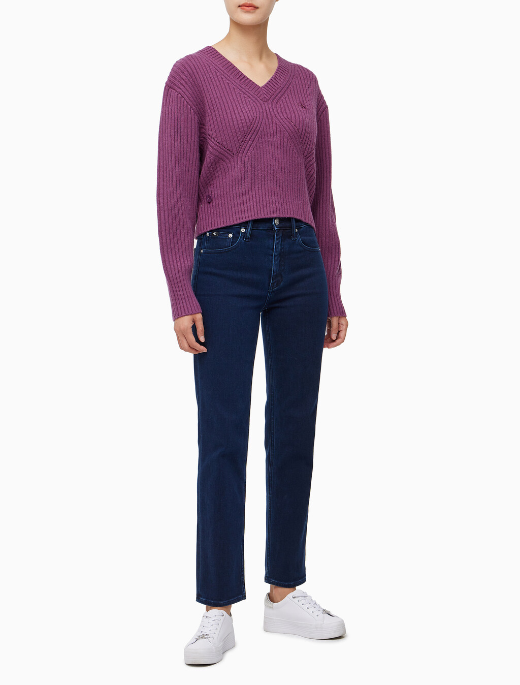 Buy 여성 캐시미어 백 디테일 풀오버 in color AMARANTH 