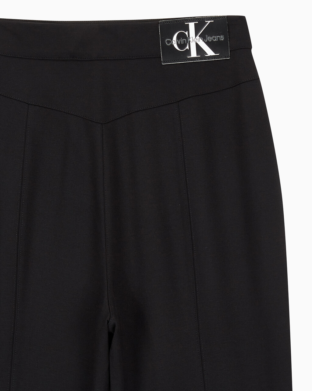 Buy 여성 밀라노 테이퍼드 플레어팬츠 in color CK BLACK